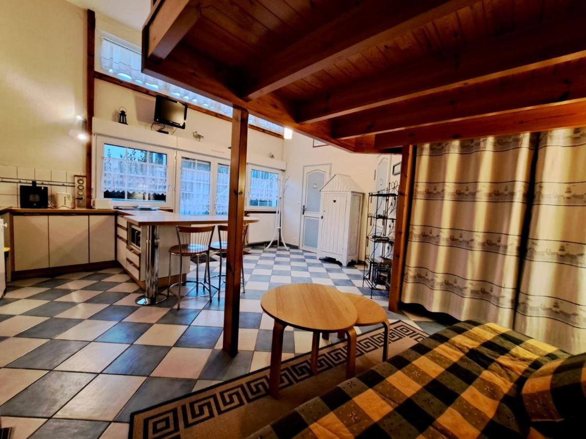 Petite Maison De Plage บูโลญ-ซูร์-แมร์ ภายนอก รูปภาพ